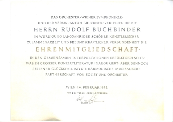 Urkunde für Ehrenmitglied Rudolf Buchbinder