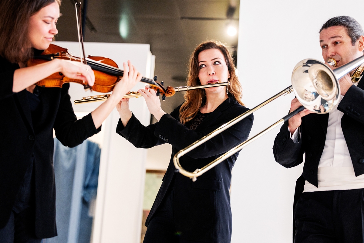 Drei Musiker:innen im Wien Museum