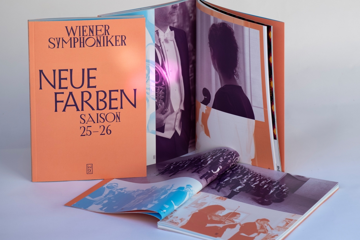 Cover und Innenseiten der Wiener Symphoniker-Saisonbroschüre 25-26