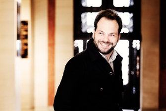 Petr Popelka im Foyer des Musikvereins