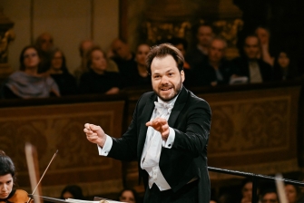 Petr Popelka dirigiert im Musikverein