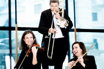 Drei Musiker:innen im Wien Museum